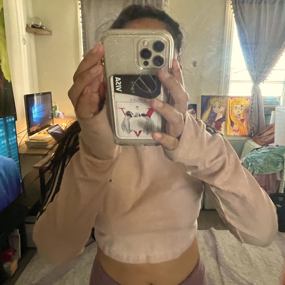 Dusty pink cropped adidas long sleeve